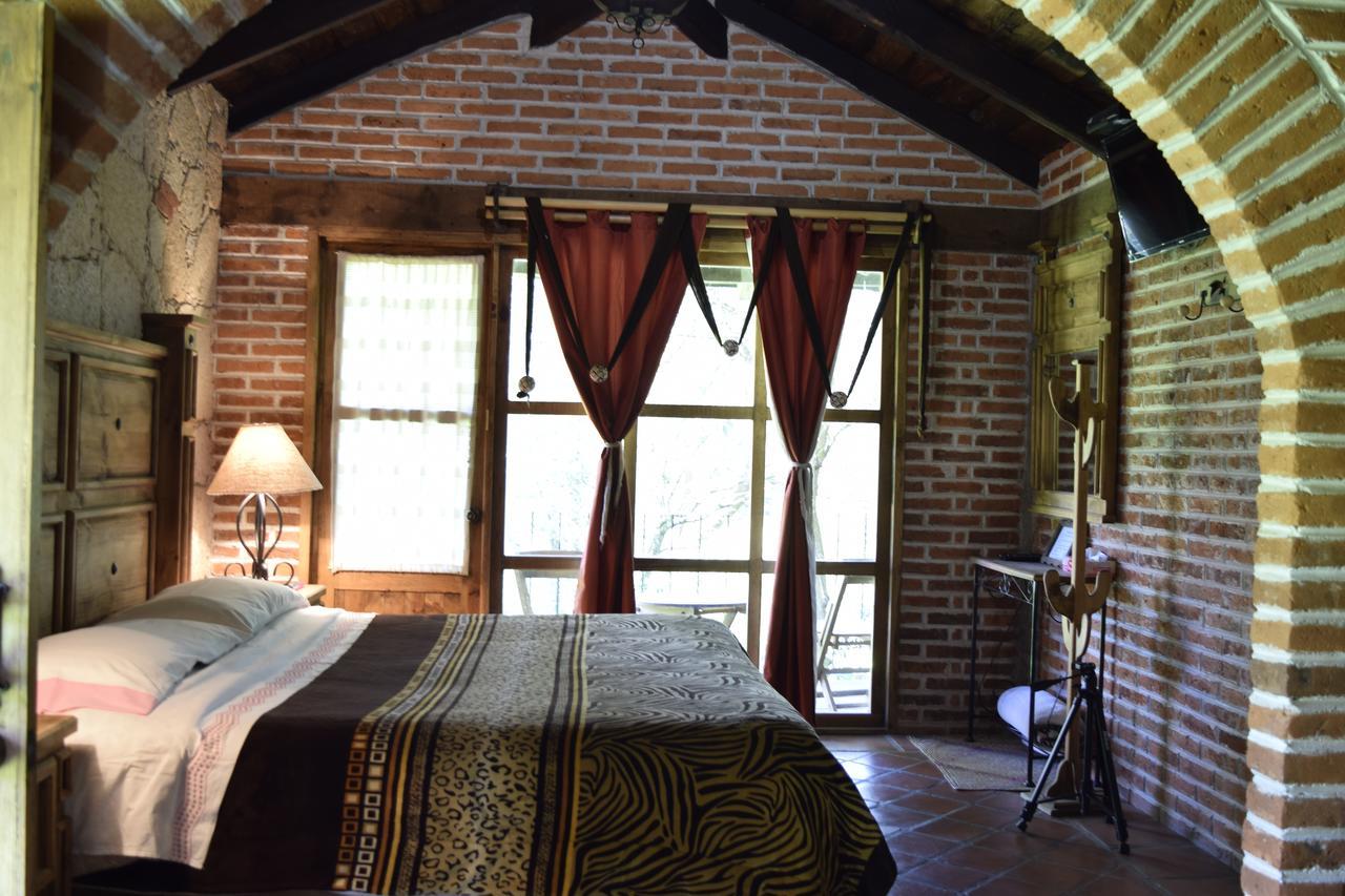 Valle Escondido Cabanas Villa กูอัสกา เด โอกัมโป ภายนอก รูปภาพ